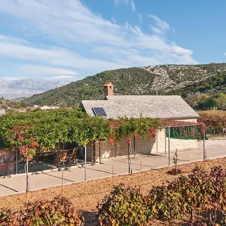 Casa de Férias 0-bedroom In Postira