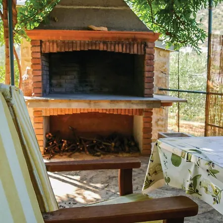 0-bedroom In Casa de Férias Postira