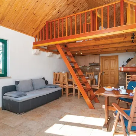 1 Bedroom Awesome In Postira