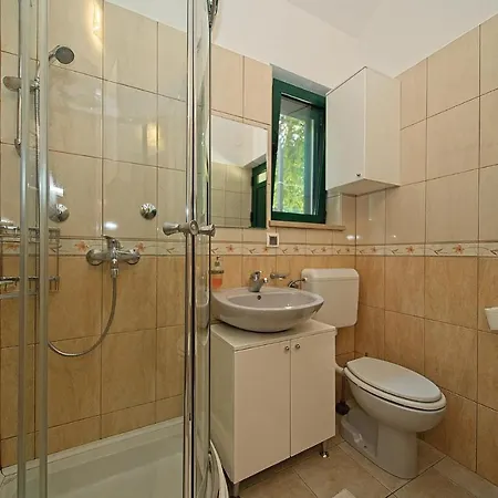 1 Bedroom Awesome In * Postira
